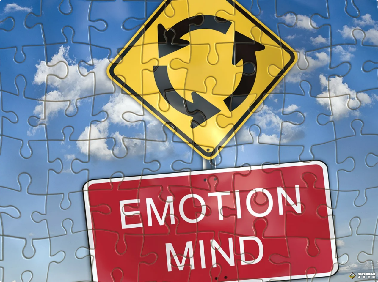 小心網上現貨白銀交易平台這種差異